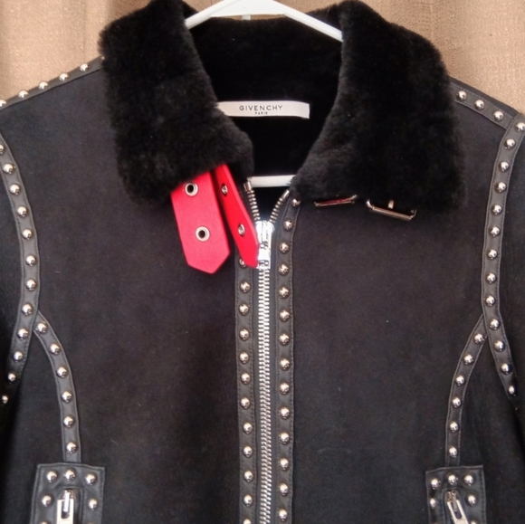 Givenchy Paris Black Shearling Wool Red Leather Studded Moto Jacket Size Medium - Picture 14 of 16
